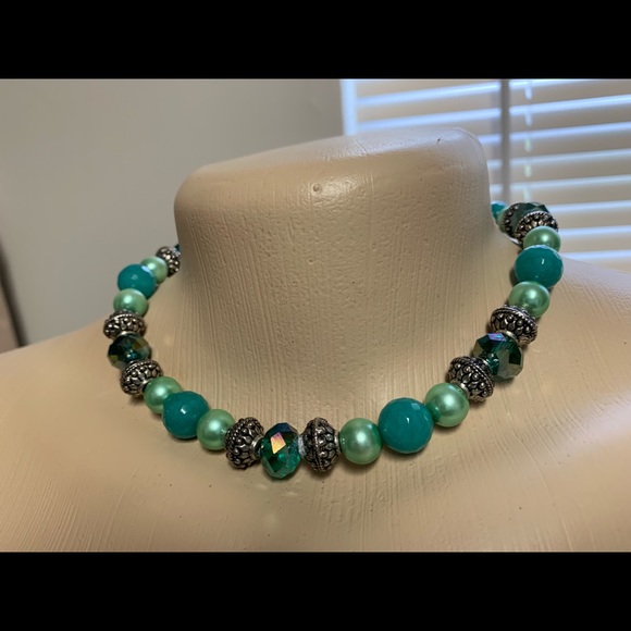 Necklace - Picture 2 of 3